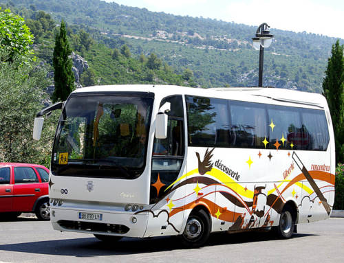 Décoration participative du Bus municipal, Le Revest-les-eaux, (PACA)
